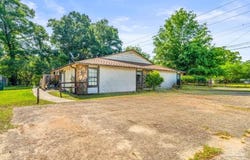 6802 Tiki Ln, Pensacola, FL 32503