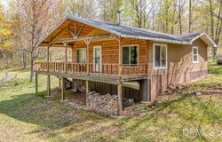 9190 Blue Jay, Florence T-WI, WI 54121