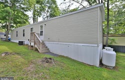 28 MALVERN DR., ELKTON, MD 21921