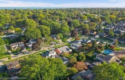 19955 Wedgewood, Grosse Pointe Woods, MI 48236