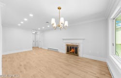 321 Persica Plz Plaza, Monroe, NJ 08831