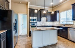 1902 Fountain Wood Drive, Euless, TX 76039