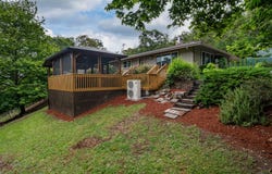 548 BRAUNDA DR, Roseburg, OR 97471
