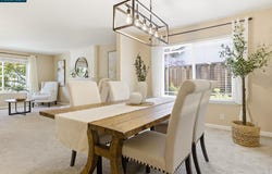 2095 Robb Rd, Walnut Creek, CA 94596