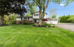 7456 Blue Ridge Drive, Mentor, OH 44060