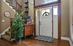 4521 LAKECREST Drive, Shawnee, KS 66218