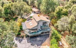 40866 Hodges Hill Drive, Oakhurst, CA 93644