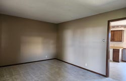 1006 E 31st Terrace, Hutchinson, KS 67502