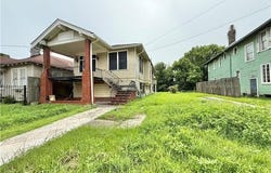 2521 ROBERT Street, New Orleans, LA 70115