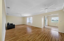 2020 HULLHOUSE Drive, SUN CITY CENTER, FL 33573