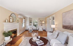 194 New Meadow Road, Barrington, RI 02806