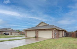 212 Ashley Drive, Edmond, OK 73003