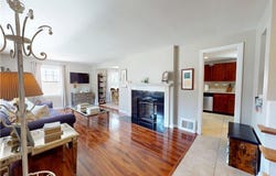 5135 Edenhurst Road, Lyndhurst, OH 44124