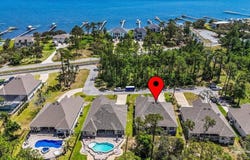 2792 Inverness Park Dr, Gulf Breeze, FL 32563