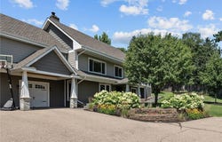 7300 Prairie View Drive, Eden Prairie, MN 55346
