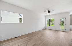 206 NW Orchard Court, Lee's Summit, MO 64063
