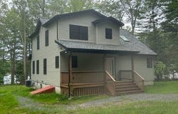 104 Maple Park Drive, Shohola, PA 18458