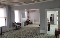 212 E Main Street, Carlinville, IL 62626
