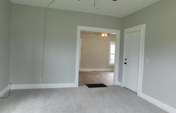 128 W 9th Ave, Hutchinson, KS 67501