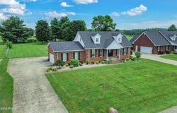 1124 Foxfire Rd, Bardstown, KY 40004