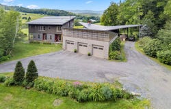 32 Steep Hill Road, Wilmington, VT 05363