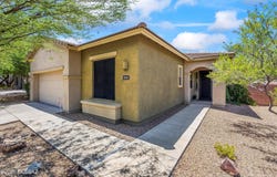 9916 E Caldera Place, Tucson, AZ 85748