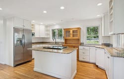 1048 Sawyer Road, Cape Elizabeth, ME 04107