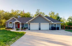 1200 IOWA ST, Cherokee, IA 51012