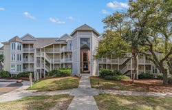 9000 Palmetto Drive, Isle of Palms, SC 29451