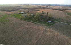 3301 Elba Avenue, Eddyville, IA 52553