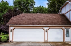26519 Bayfair Drive, Olmsted Falls, OH 44138
