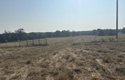 000 Farm Road 1220, Aurora, MO 65605