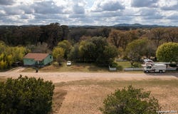 587 Enchanted River Dr, Bandera, TX 78003