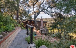 19963 Observation Dr, Topanga, CA 90290