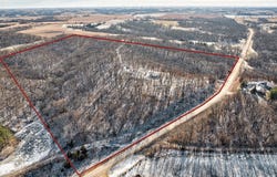 3190 Wax Trail, Dexter, IA 50070