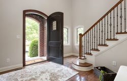 6731 W Stonegate Drive, Zionsville, IN 46077