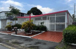 A CALLE, BAYAMON, 00957