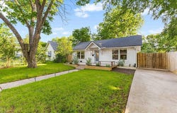 909 N 30th Street, Waco, TX 76707