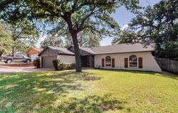 5700 Kingstree Court, Arlington, TX 76017