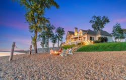 572 Eagle Shore Drive, Dover, TN 37058