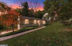100 W THOMPSON Avenue, SPRINGFIELD, PA 19064