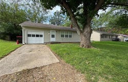408 Anderson Street, Warrensburg, MO 64093