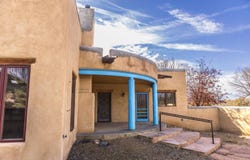125 De Teves, Taos, NM 87571-0000