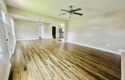 184 COUNTY ROAD 246, CLANTON, AL 35045