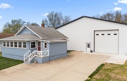 5590 E Maple Street, Knox, IN 46534