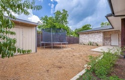 104 N 4th Street, Trenton, TX 75490