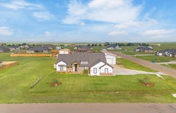 9020 BARTON SPRINGS Drive, Amarillo, TX 79119-7905