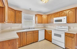 519 Pheasant Run, Rensselaer, IN 47978