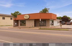 1817 Jackson St, La Crosse, WI 54601