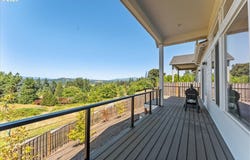 382 NE Lovrien AVE, Gresham, OR 97030